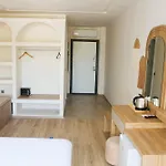 Oregano Aparthotel 4*