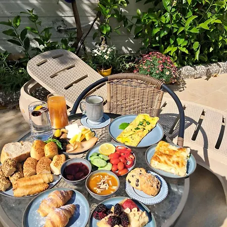 Aparthotel Oregano Side